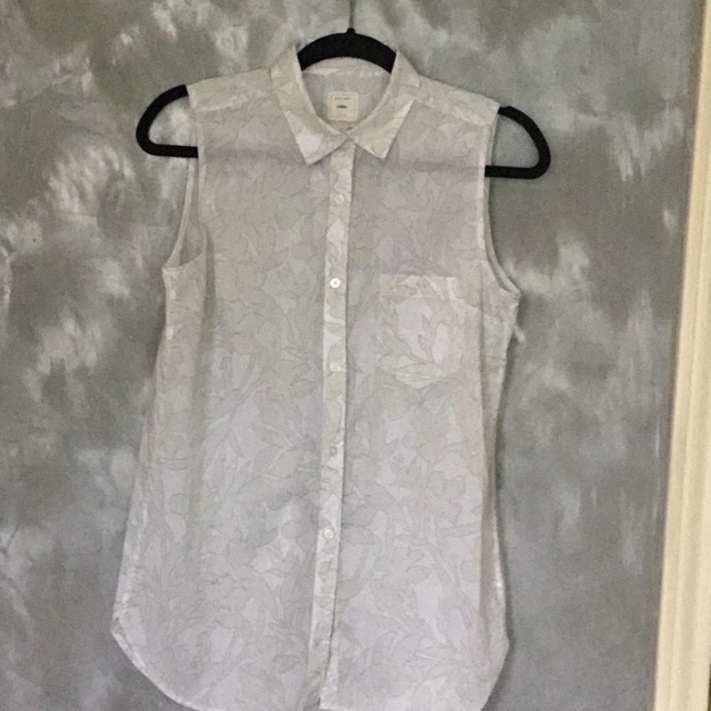 Gap NWT light cotton summer Small top